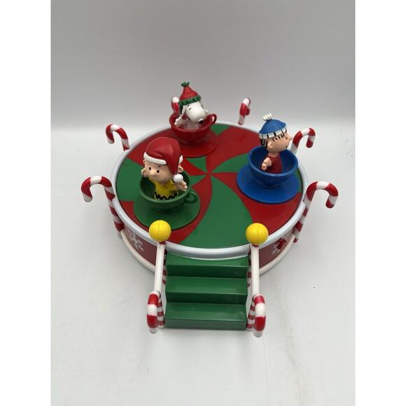 Gemmy Peanuts Gang Spinning Teacups Musical Carousel 10 Christmas - *NOT Work* - Picture 1 of 9